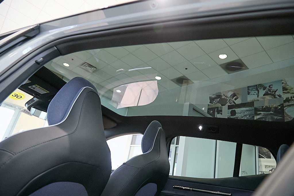 New 2026 Volvo EX30 Cross Country Ultra image 15