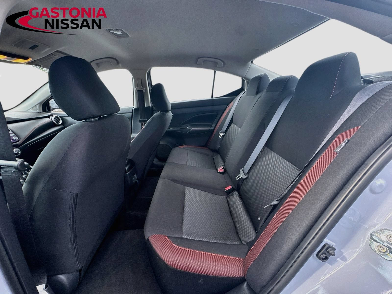 Used 2025 Nissan Versa SR w/ Trunk Package FWD image 32