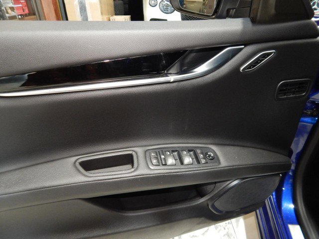 Used 2022 Maserati Ghibli Modena Q4 image 16