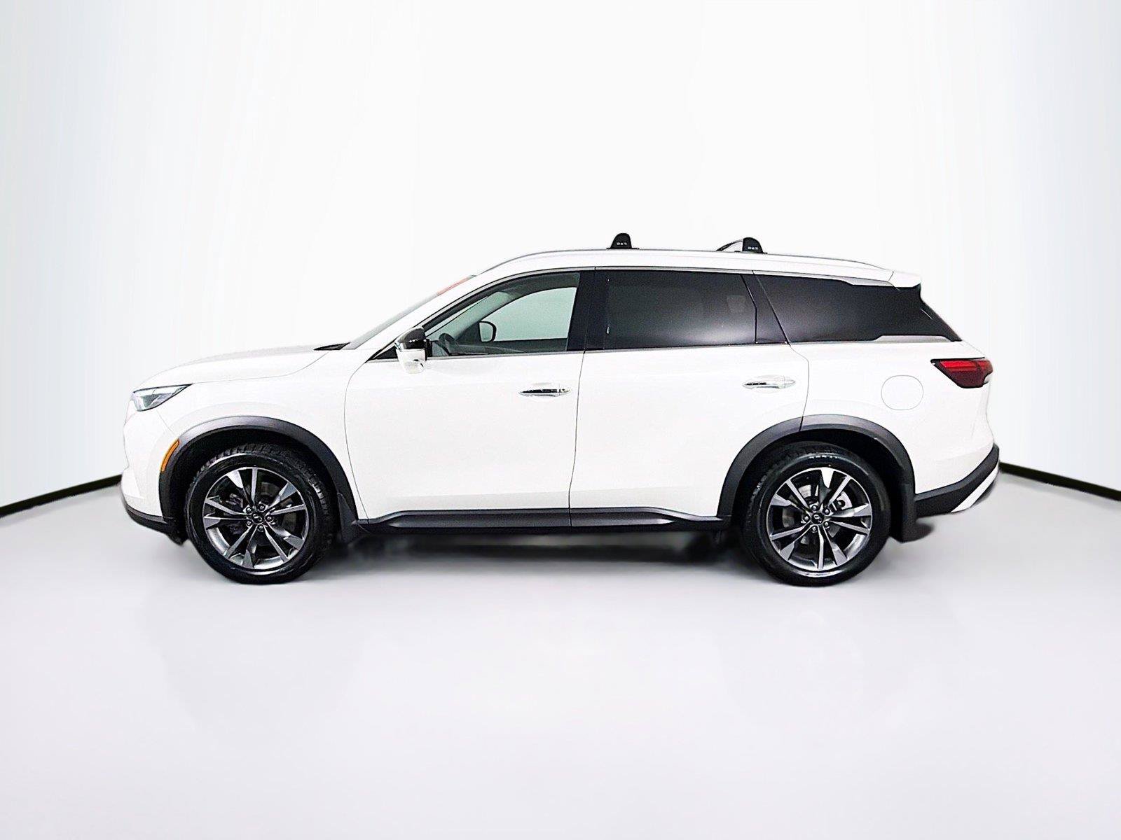 Used 2023 INFINITI QX60 Luxe w/ Cargo Package AWD/4WD image 8