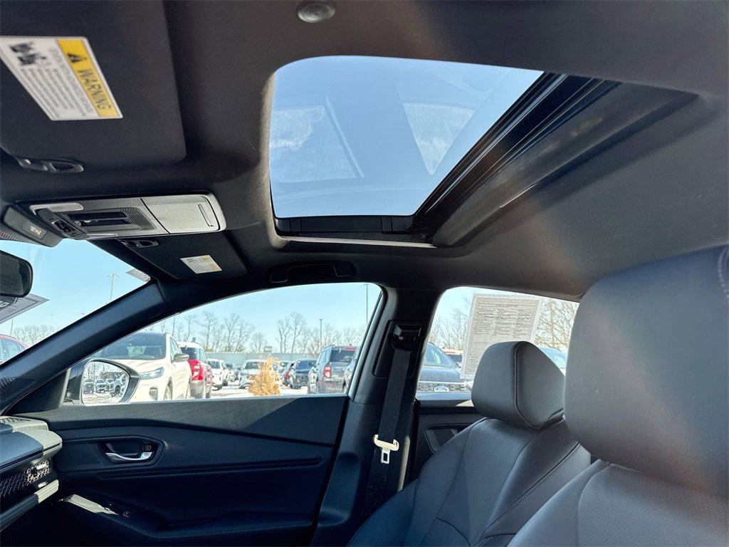 Used 2025 Honda Accord Sport image 19