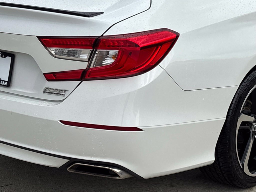 Used 2022 Honda Accord Sport Special Edition image 4