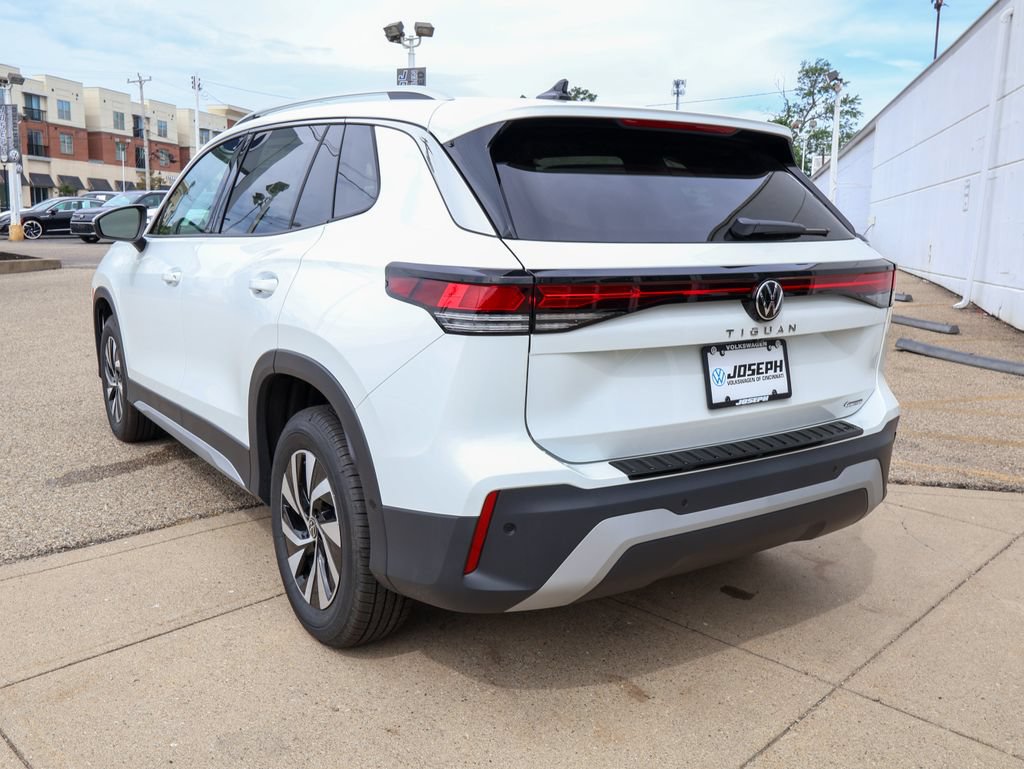 New 2026 Volkswagen Tiguan S AWD/4WD image 3