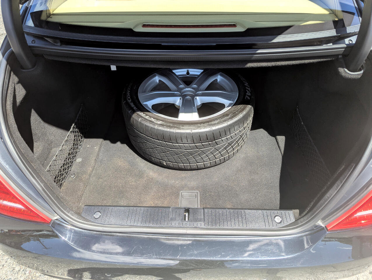 Used 2010 Mercedes-Benz S 550 4MATIC image 52