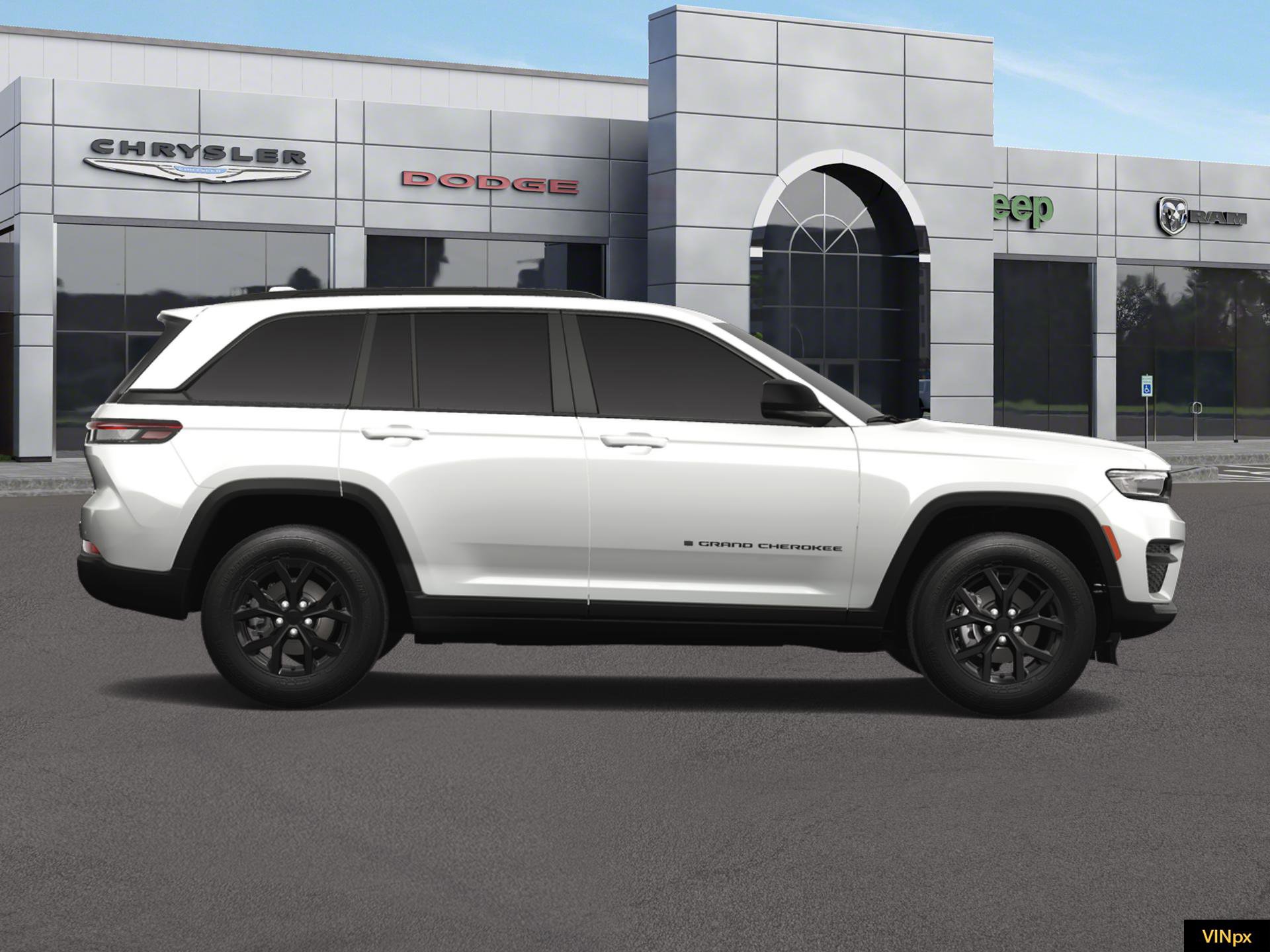 New 2025 Jeep Grand Cherokee Altitude image 9