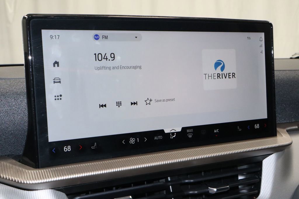 Certified 2025 Ford Explorer Active image 2