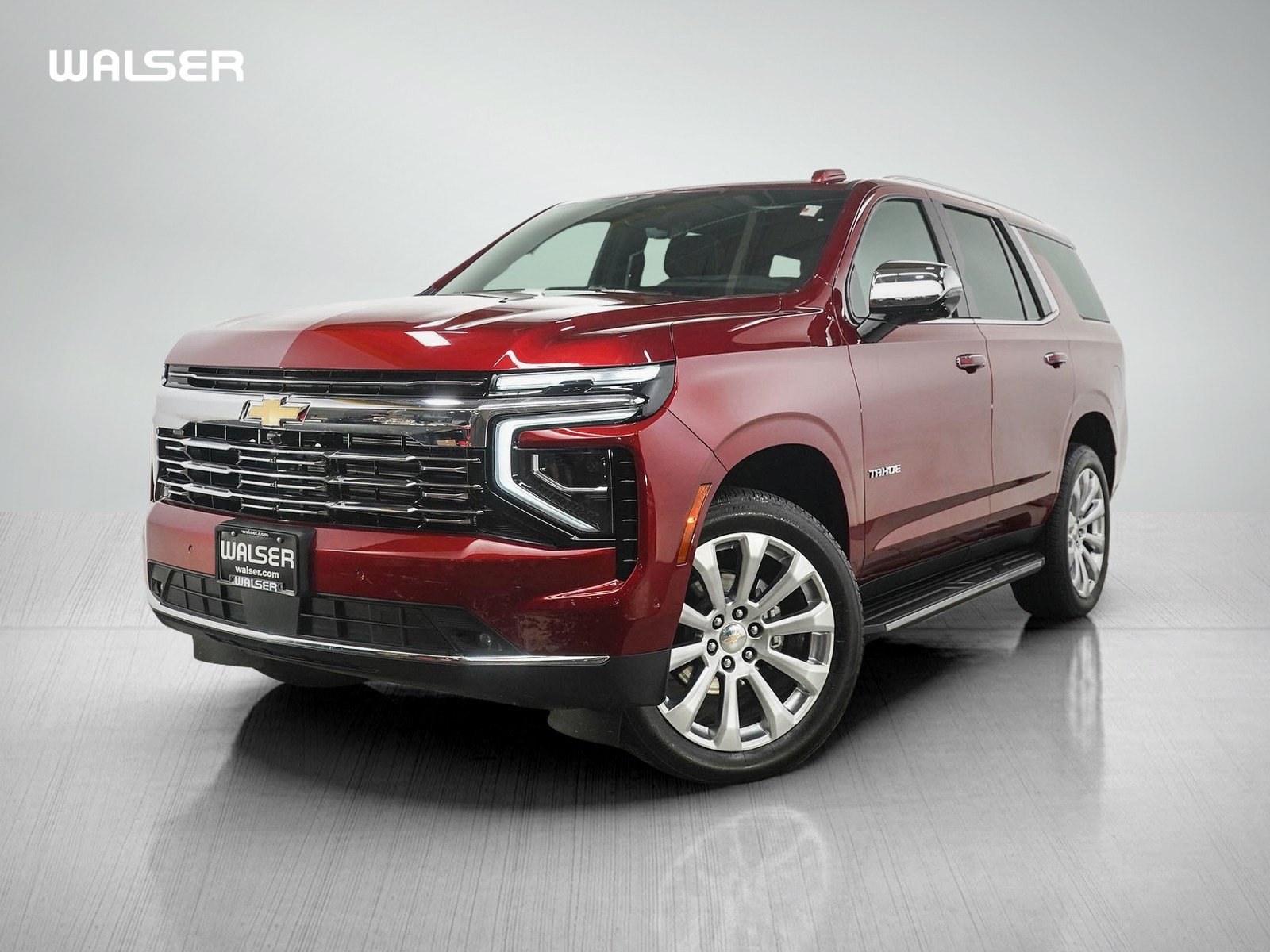 Used 2025 Chevrolet Tahoe Premier AWD/4WD image 1