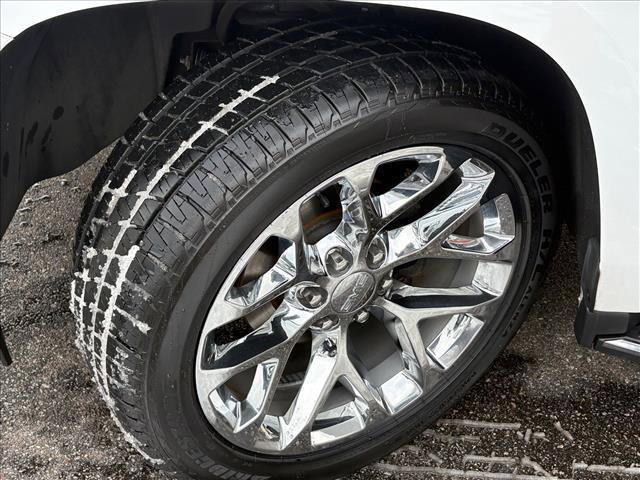 Used 2020 GMC Yukon Denali w/ Open Road Package image 24