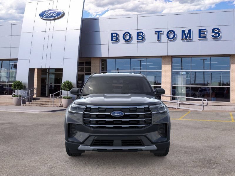 New 2026 Ford Explorer Active RWD image 7