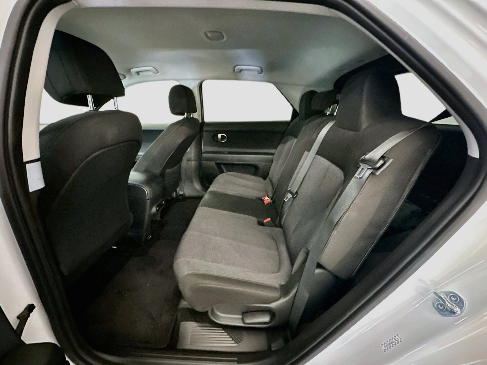 Used 2024 Hyundai Ioniq 5 SEL AWD/4WD image 29