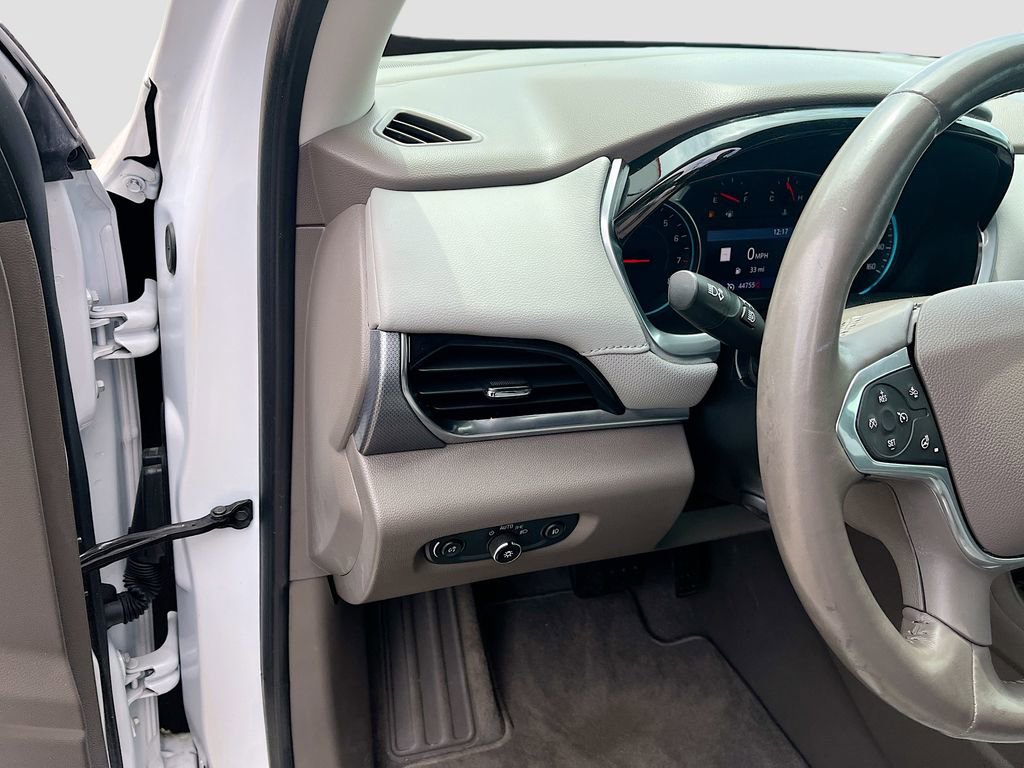 Used 2020 Chevrolet Traverse Premier FWD image 10