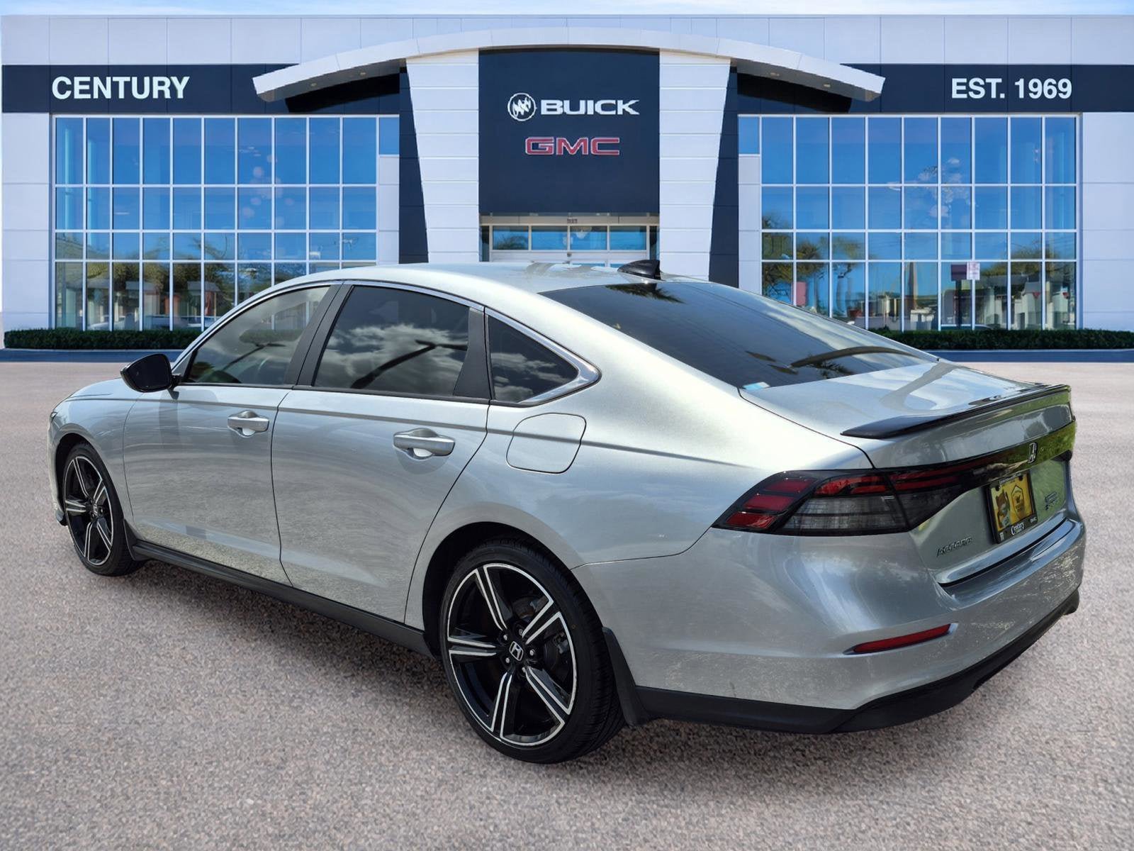 Used 2025 Honda Accord Sport image 6