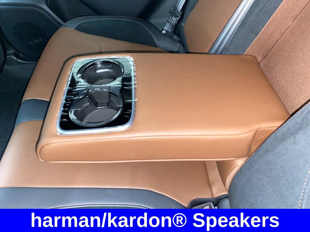Certified 2025 Subaru Forester Touring AWD/4WD image 15