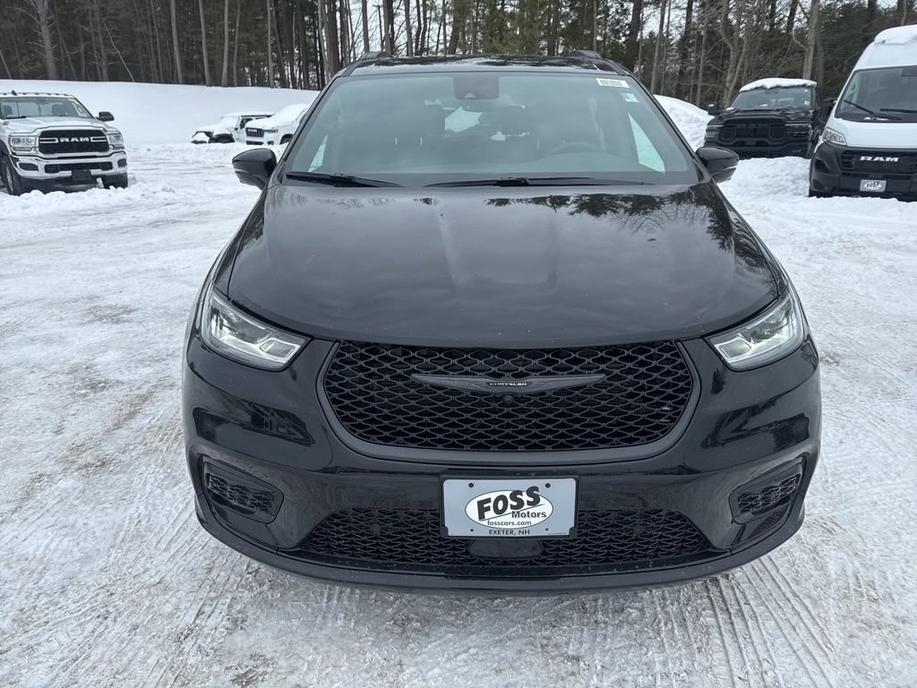 New 2026 Chrysler Pacifica Select image 8