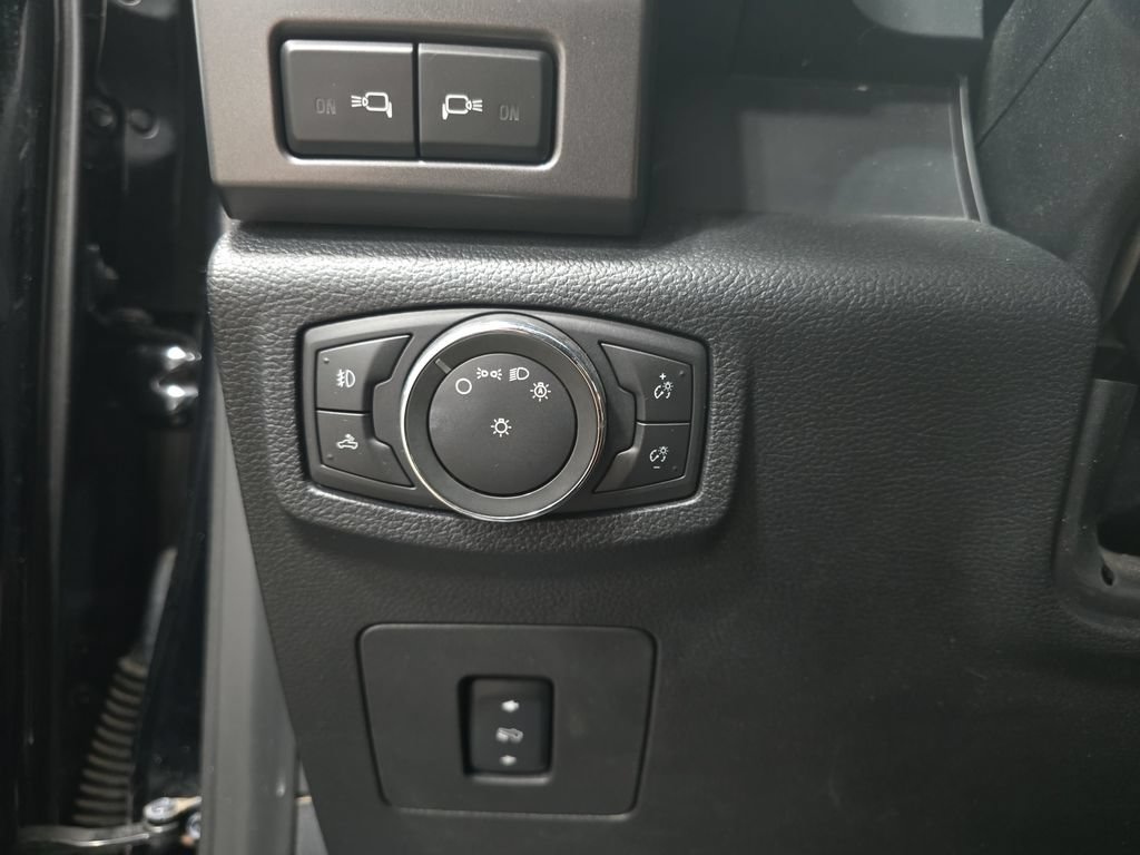 Used 2016 Ford F150 XLT w/ Equipment Group 301A Mid AWD/4WD image 30