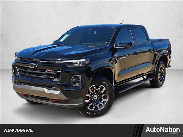 Used 2023 Chevrolet Colorado Z71 w/ Z71 Convenience Package 2