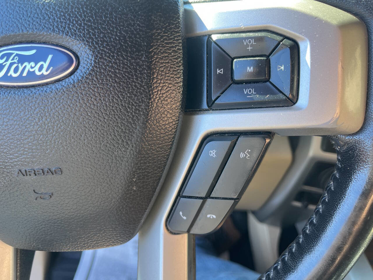 Used 2017 Ford F150 Lariat w/ Equipment Group 501A Mid image 36