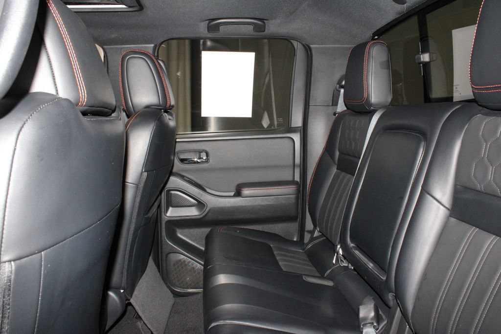 Used 2023 Nissan Frontier PRO-4X w/ Pro-4X Premium Package AWD/4WD image 22