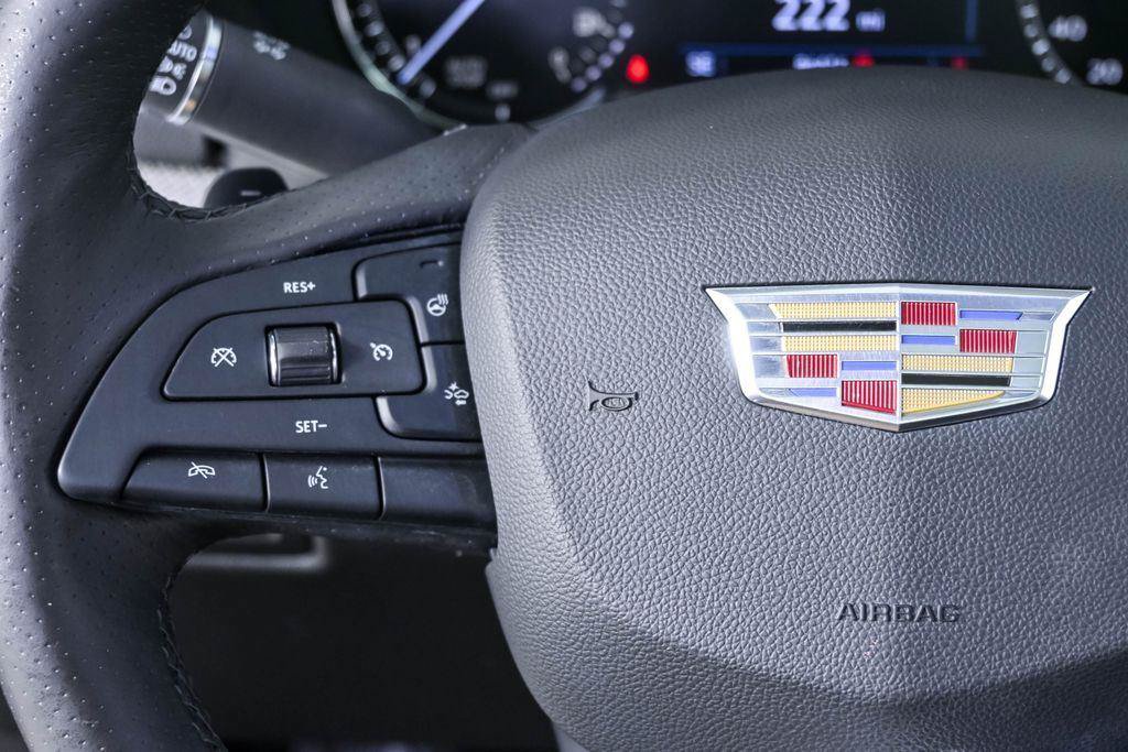 Used 2019 Cadillac XT4 Sport w/ Cold Weather Package FWD image 11