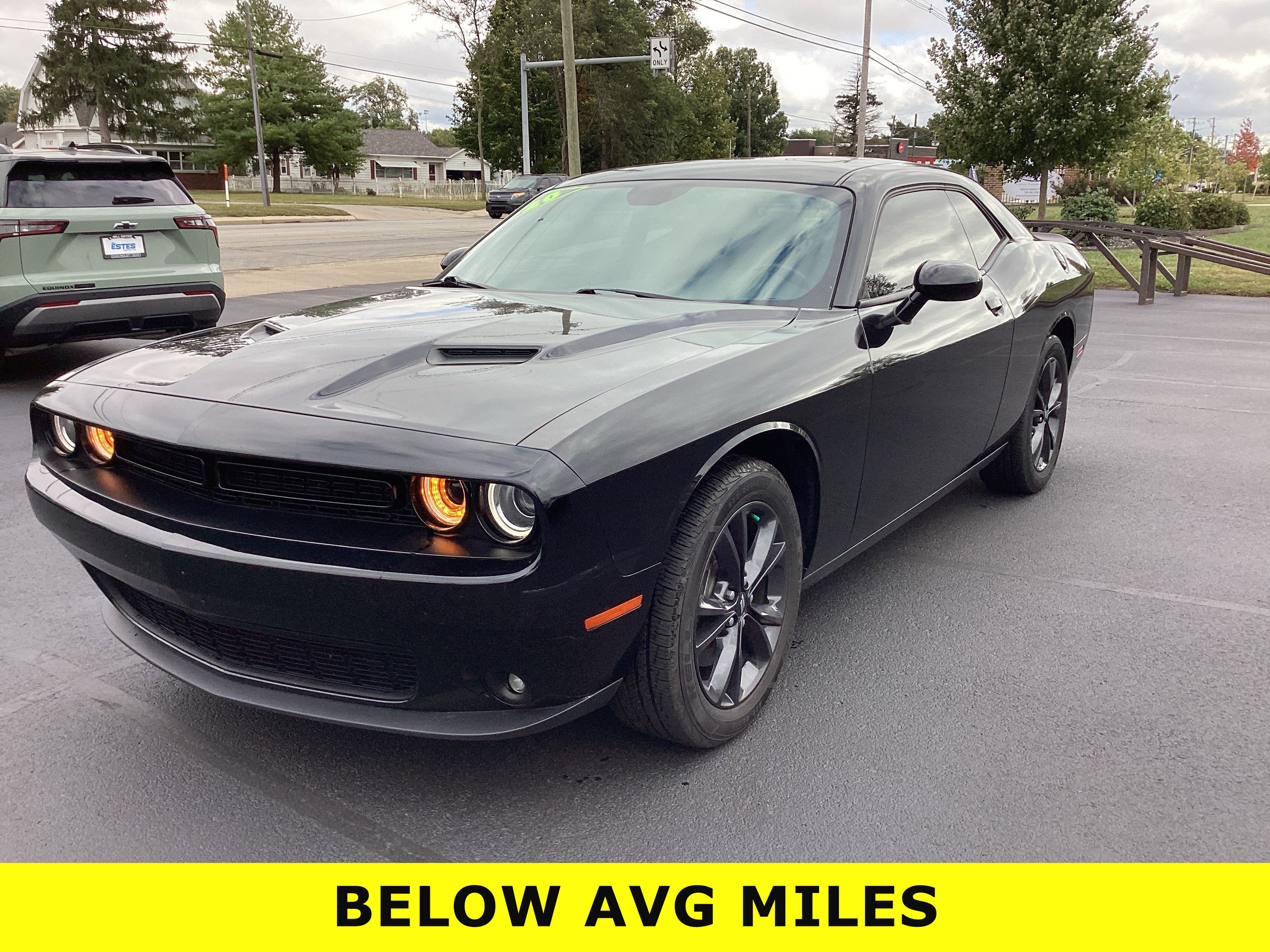 Used 2020 Dodge Challenger SXT w/ Blacktop Package image 1