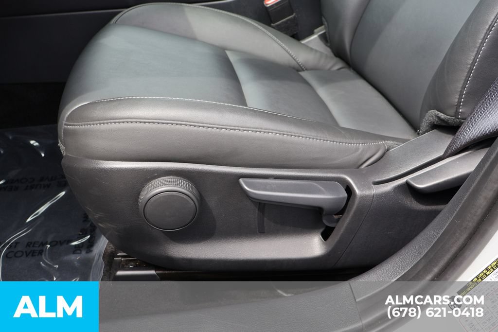 Used 2025 MAZDA CX-30 AWD 2.5 S w/ Select Sport Pkg image 12