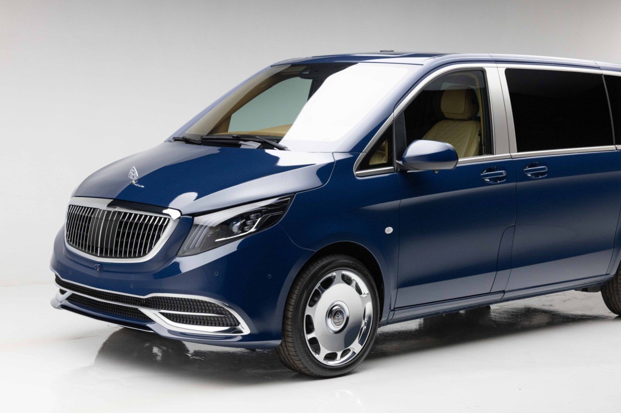 Used 2021 Mercedes-Benz Metris Passenger image 29