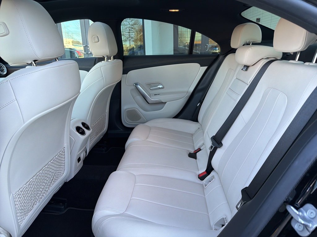 Used 2023 Mercedes-Benz CLA 250 4MATIC w/ Premium Package image 20