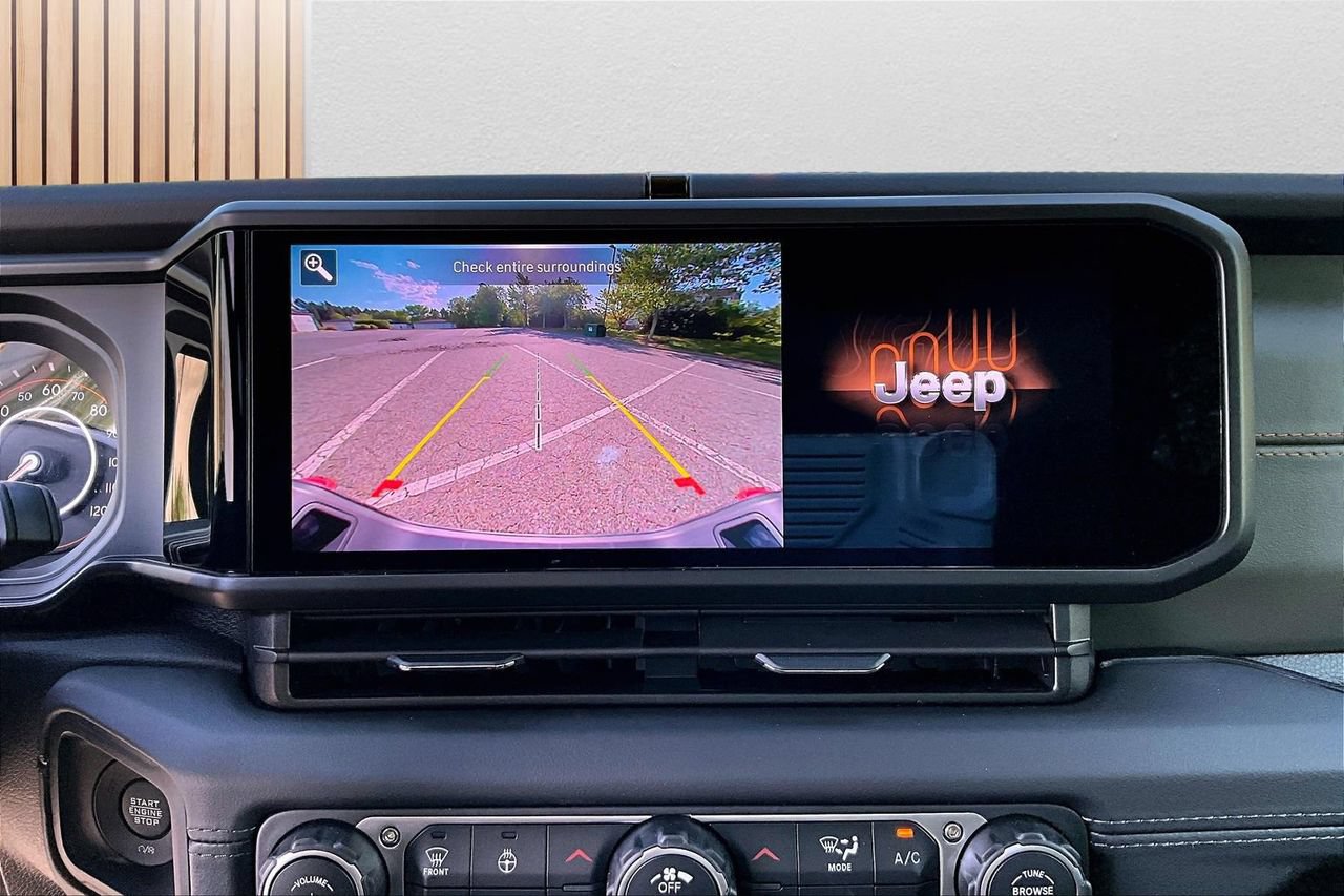 New 2026 Jeep Gladiator Mojave AWD/4WD image 12