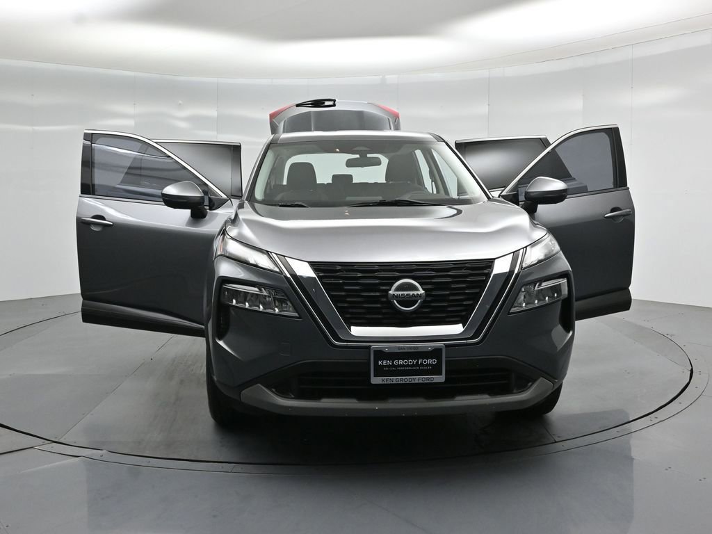 Used 2021 Nissan Rogue SV FWD image 31