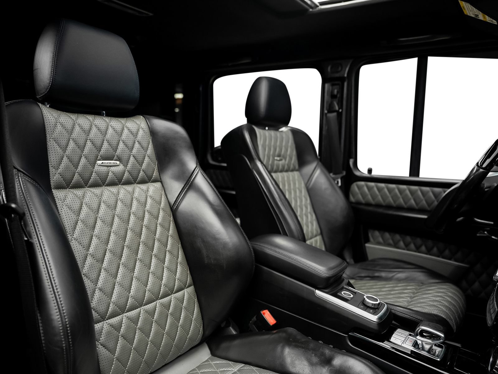 Used 2015 Mercedes-Benz G 63 AMG 4MATIC image 38