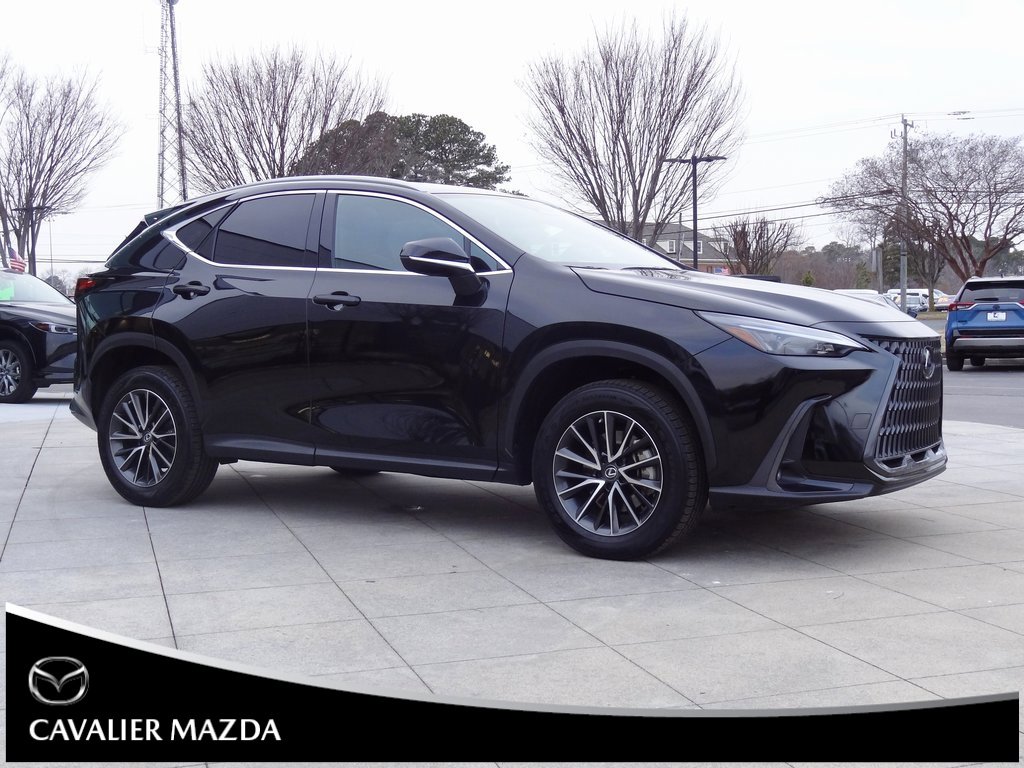 Used 2023 Lexus NX 350 AWD image 2