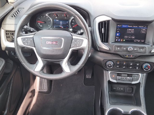 Used 2024 GMC Terrain SLE w/ Elevation Edition FWD image 27