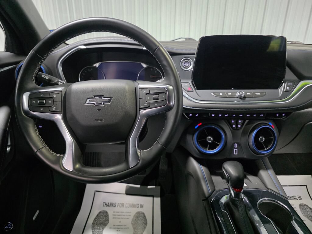 Used 2023 Chevrolet Blazer RS w/ Enhanced Convenience Package AWD/4WD image 8