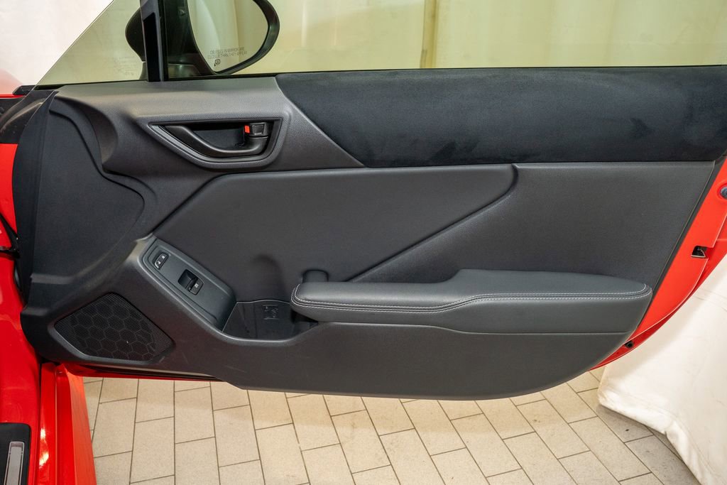 Used 2023 Toyota GR86 Premium image 9