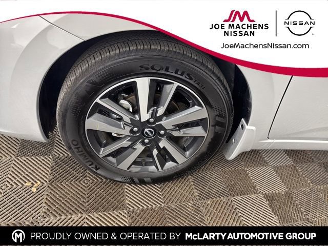 Certified 2025 Nissan Versa SV w/ Trunk Package image 26