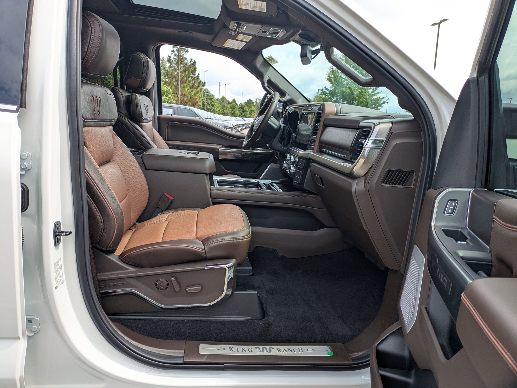 New 2026 Ford F250 King Ranch w/ Chrome Package image 41