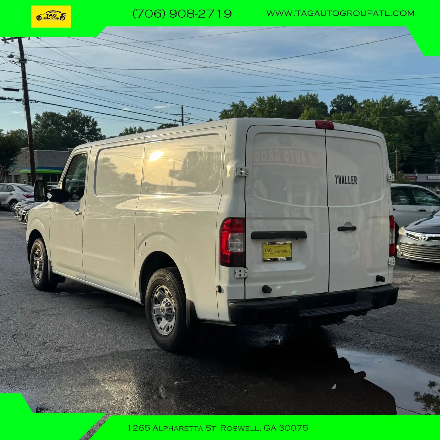 Used 2018 Nissan NV 2500 SV w/ Navigation Package RWD image 4
