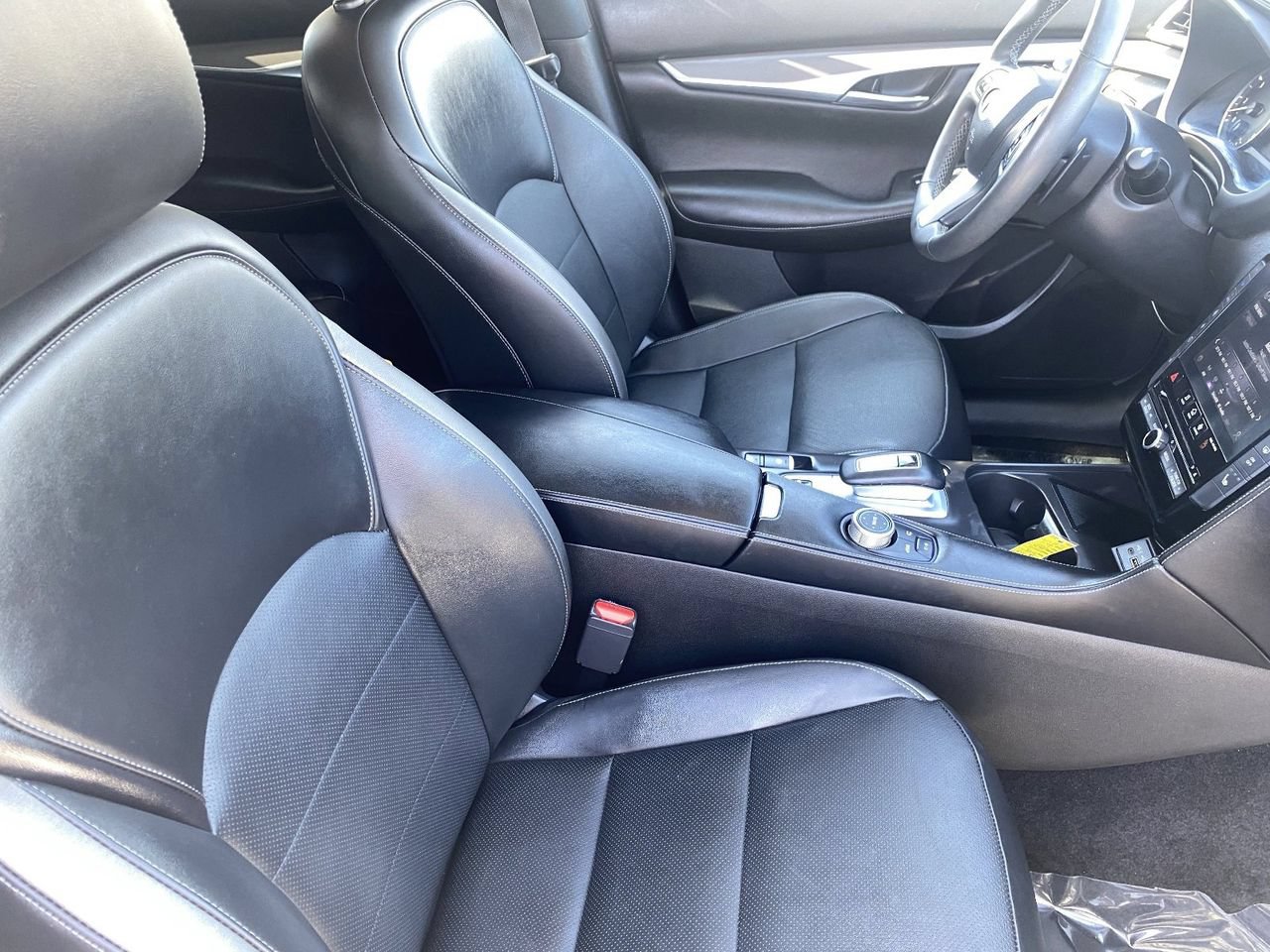 Certified 2023 INFINITI QX50 Luxe FWD image 11