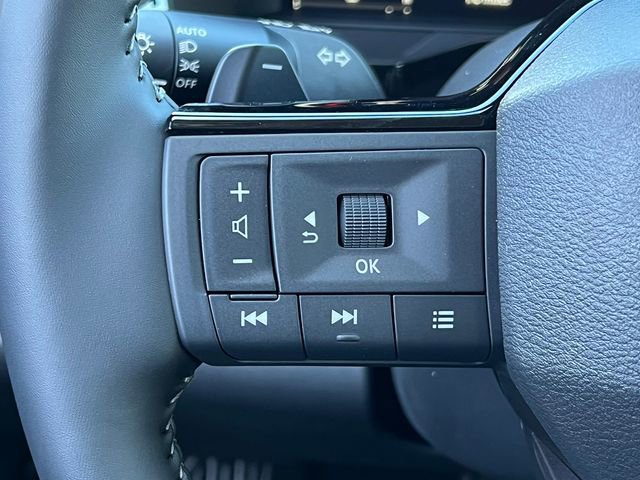 New 2026 Nissan Pathfinder SL image 20