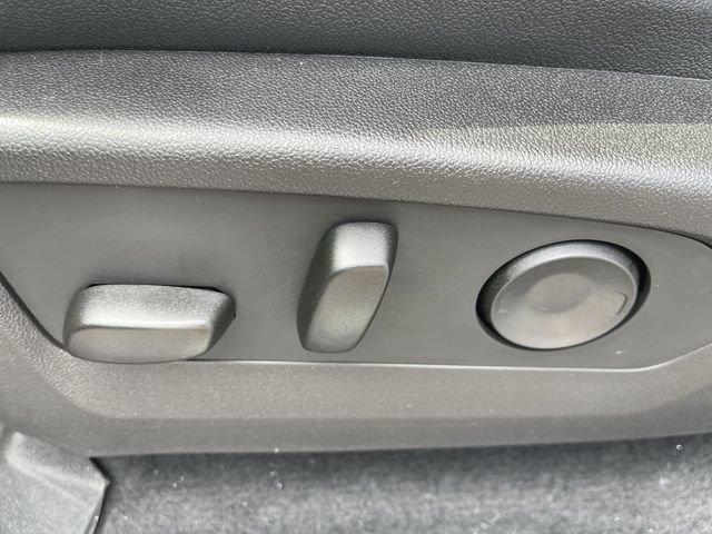 New 2026 GMC Canyon AT4 w/ Nightfall Essentials Package AWD/4WD image 12