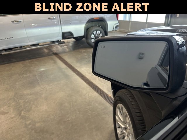 Used 2024 Chevrolet Silverado 1500 LTZ image 15