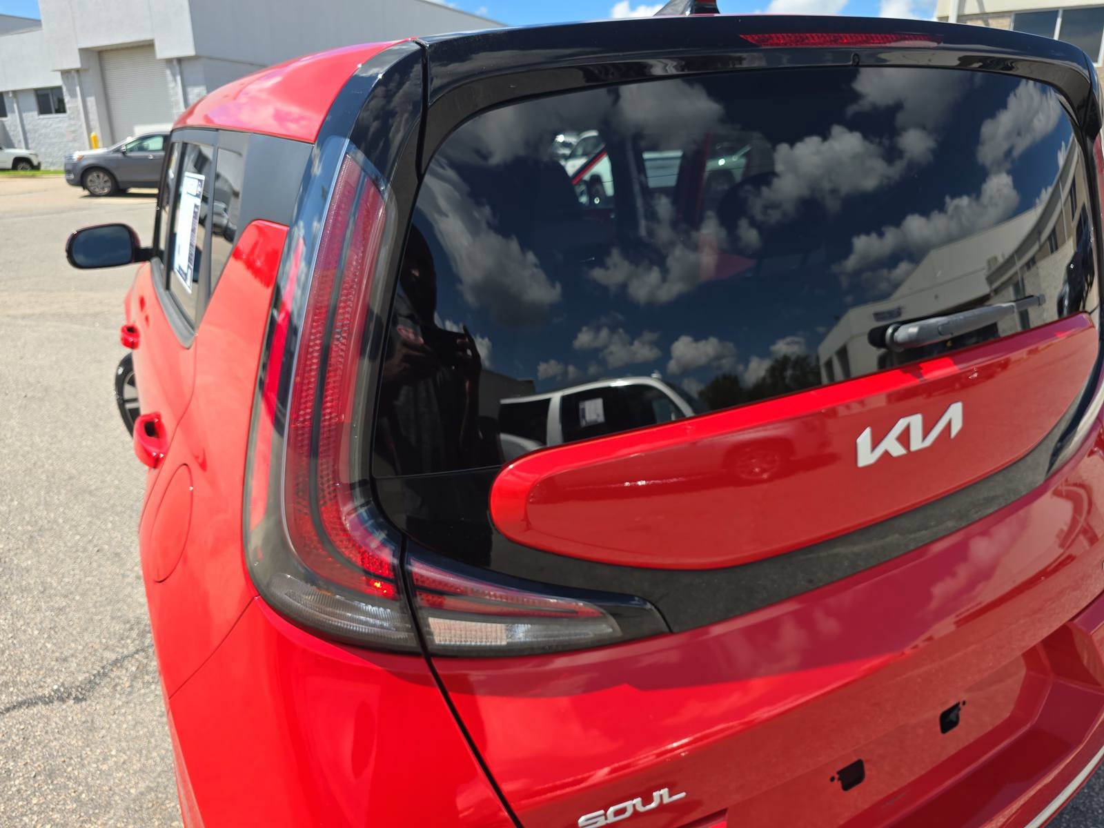 Used 2023 Kia Soul GT-Line FWD image 35