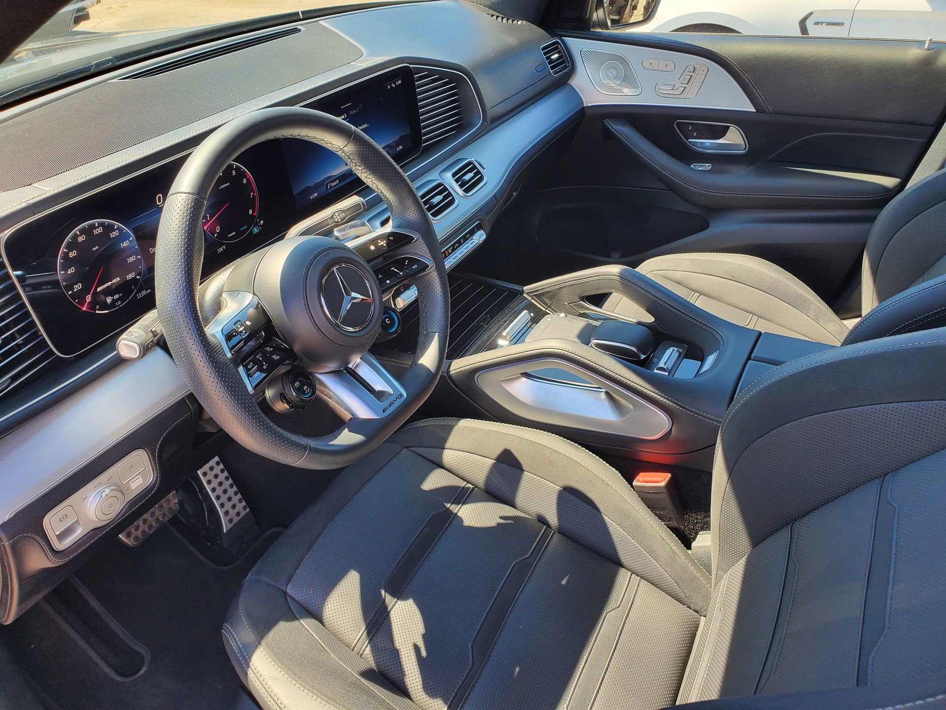 Used 2025 Mercedes-Benz GLE 53 AMG 4MATIC image 19