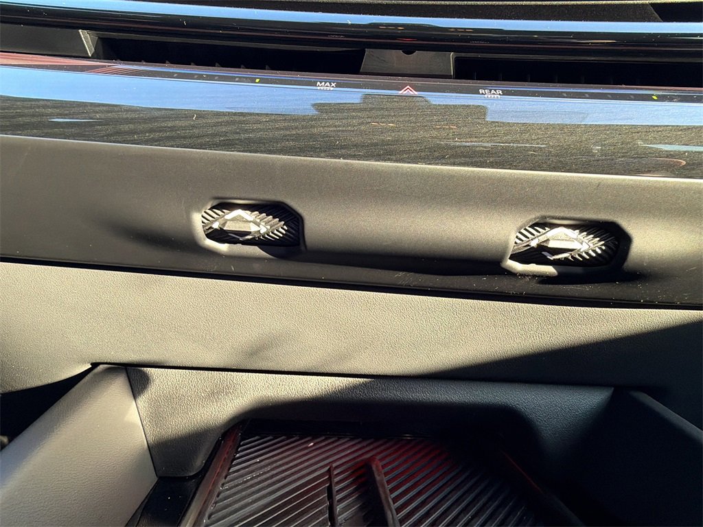 Used 2026 BMW 540i xDrive image 35