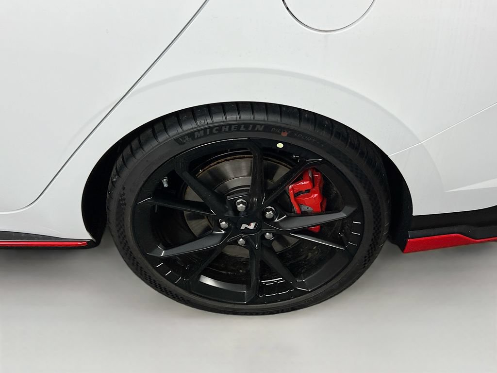 New 2026 Hyundai Elantra N FWD image 26