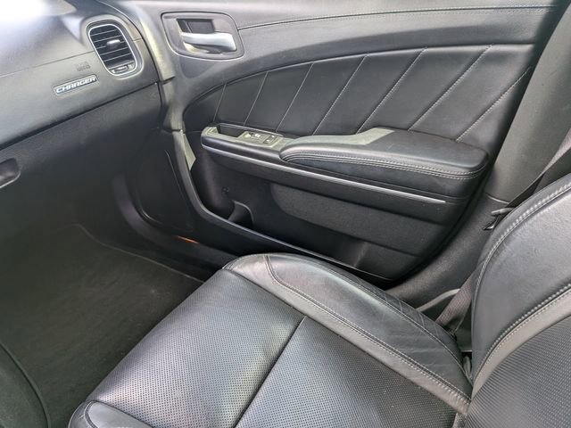 Used 2019 Dodge Charger SXT w/ Plus Group image 18