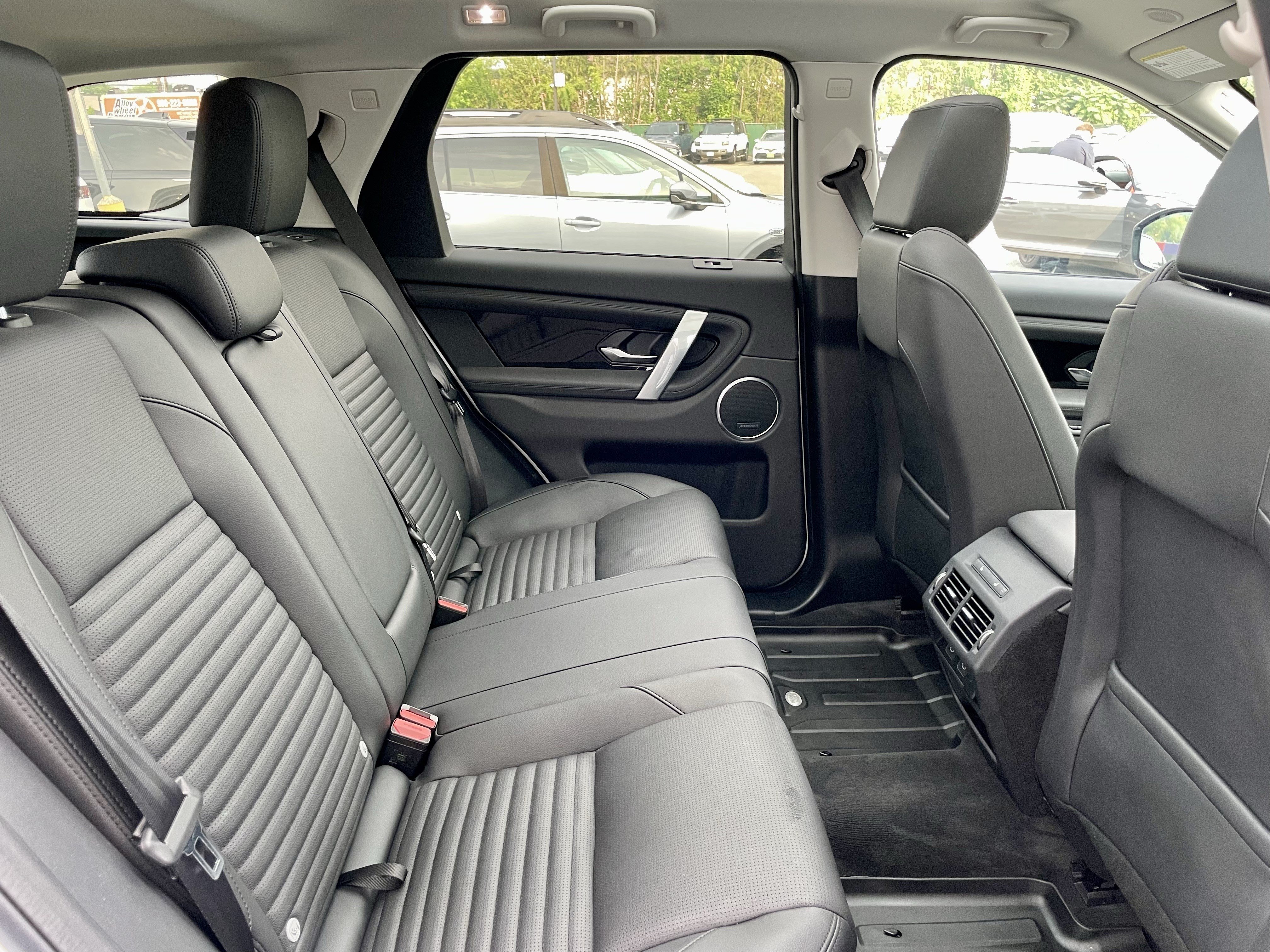 Certified 2025 Land Rover Discovery Sport S AWD/4WD image 31