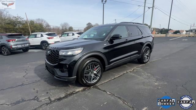 Used 2025 Ford Explorer ST-Line w/ ST-Line Street Pack image 4