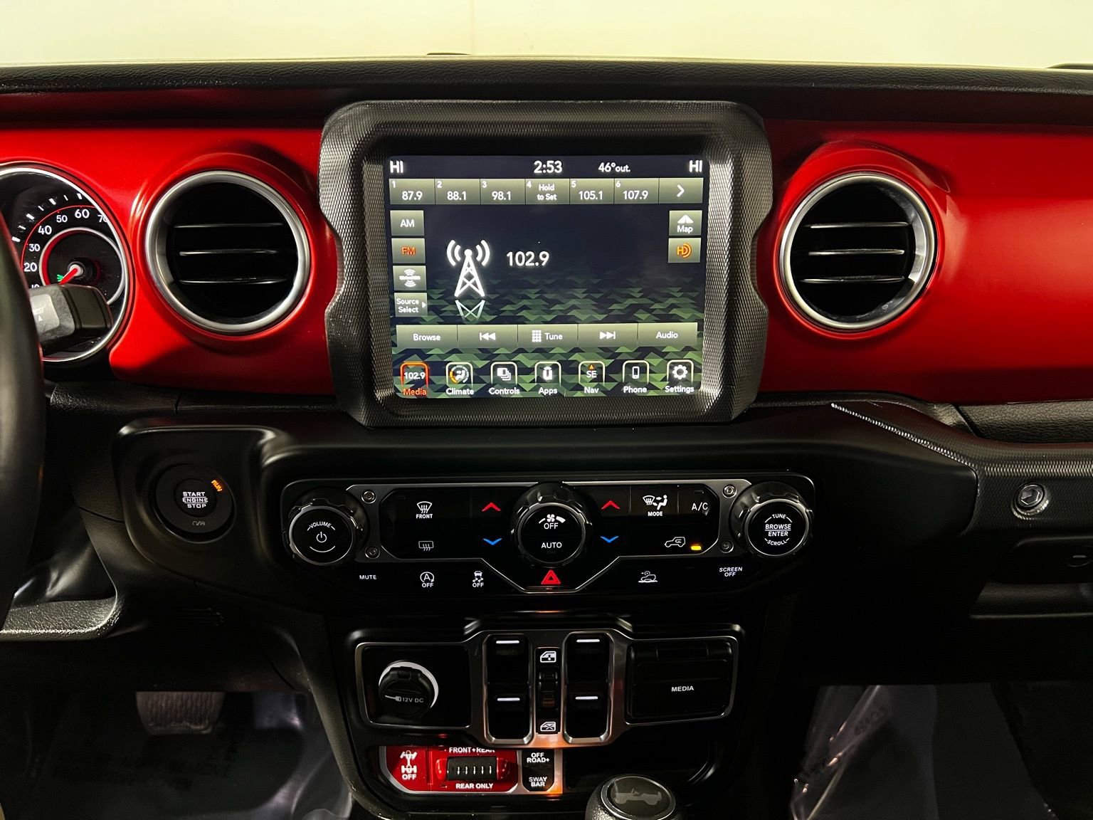 Used 2022 Jeep Wrangler Unlimited Rubicon image 17