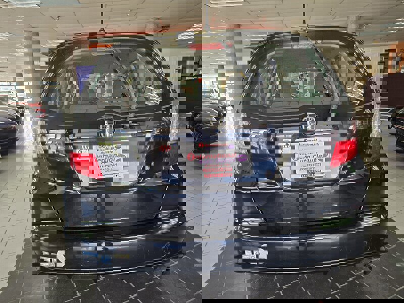 Used 2010 Honda Fit image 5